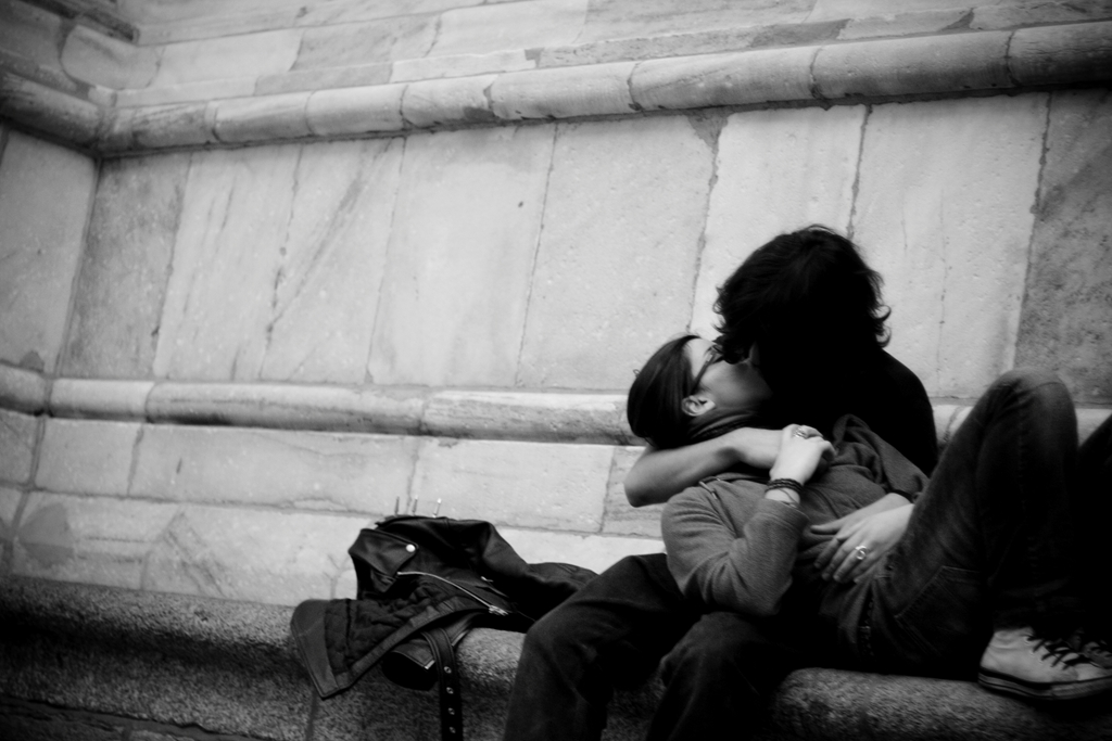 lovers-under-the-dome