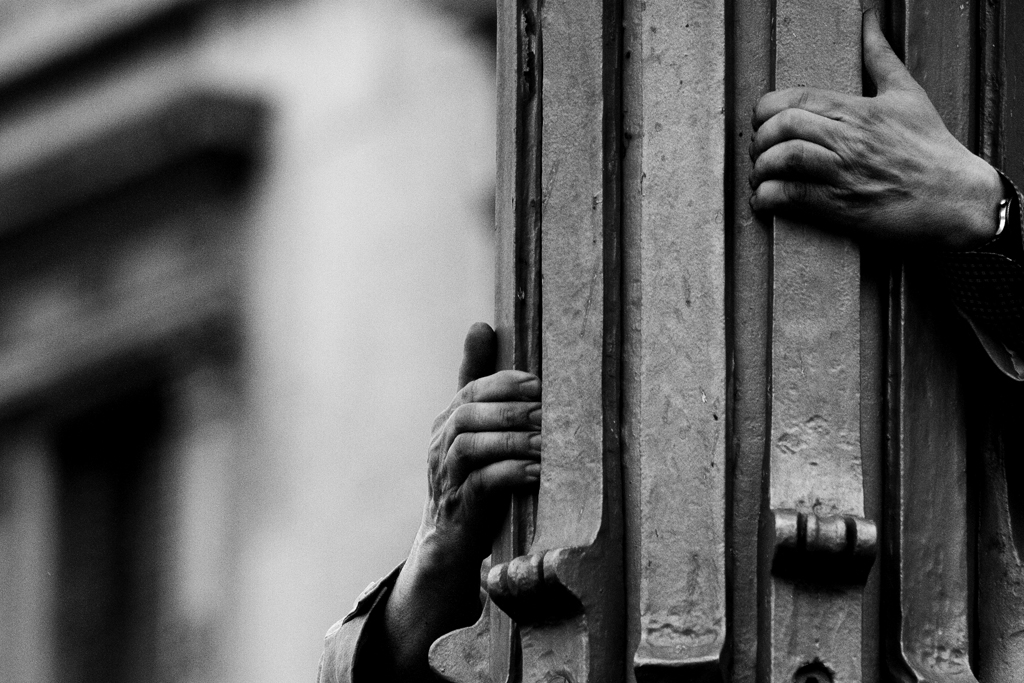 tied-to-freedom